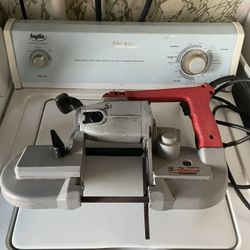 Milwaukee electric heavy duty bandsaw