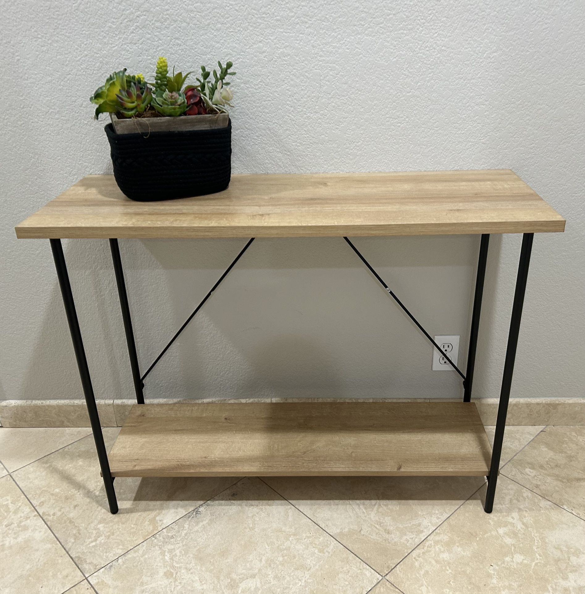 New Entry Console Table 