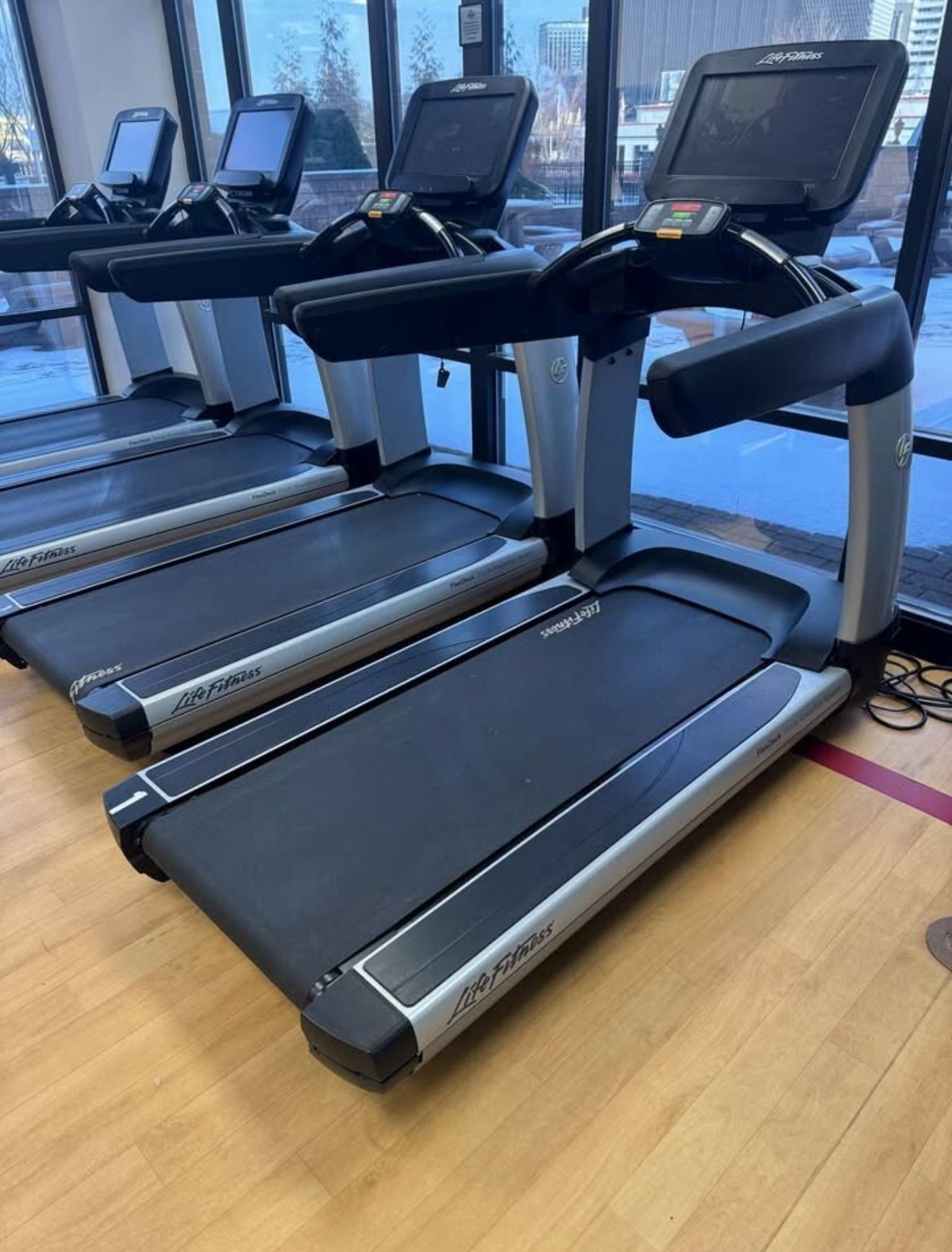 Life Fitness Discover Treadmills in Great Condition. Commercial Gym Equipment. 