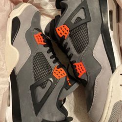 Jordan 4 Retro infrared (size 13)