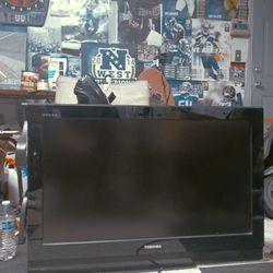 Toshiba Regza 32 Inch Tv