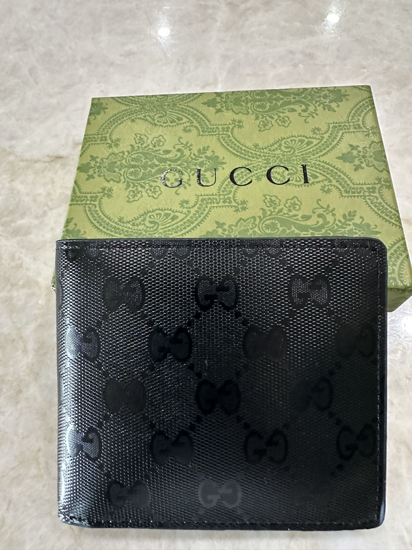 Men’s Gucci Wallet, New