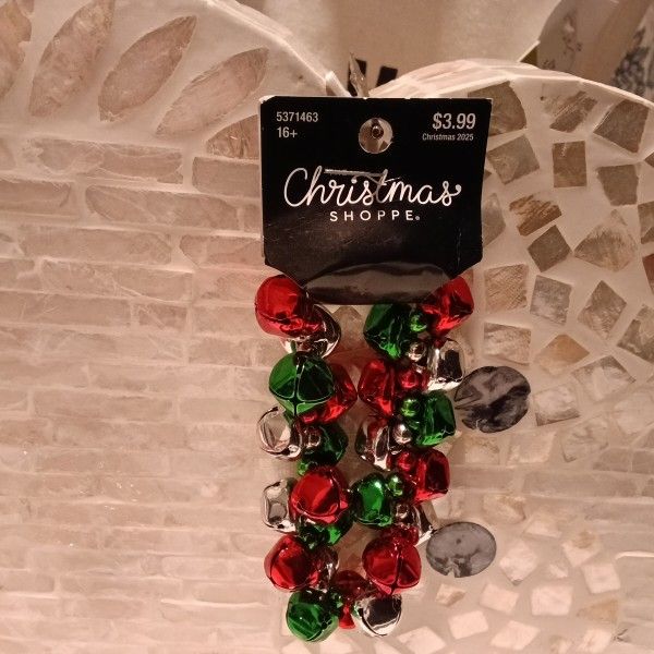 The Christmas Shoppe Jingle Bracelet NWT
