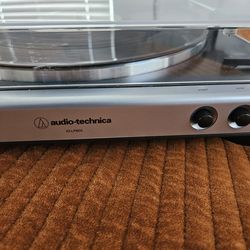 Audio-Technica AT-LP60X-GM fully automatic belt-drive