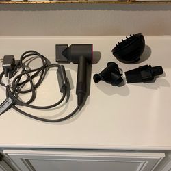 DYSON HAIR DRYER