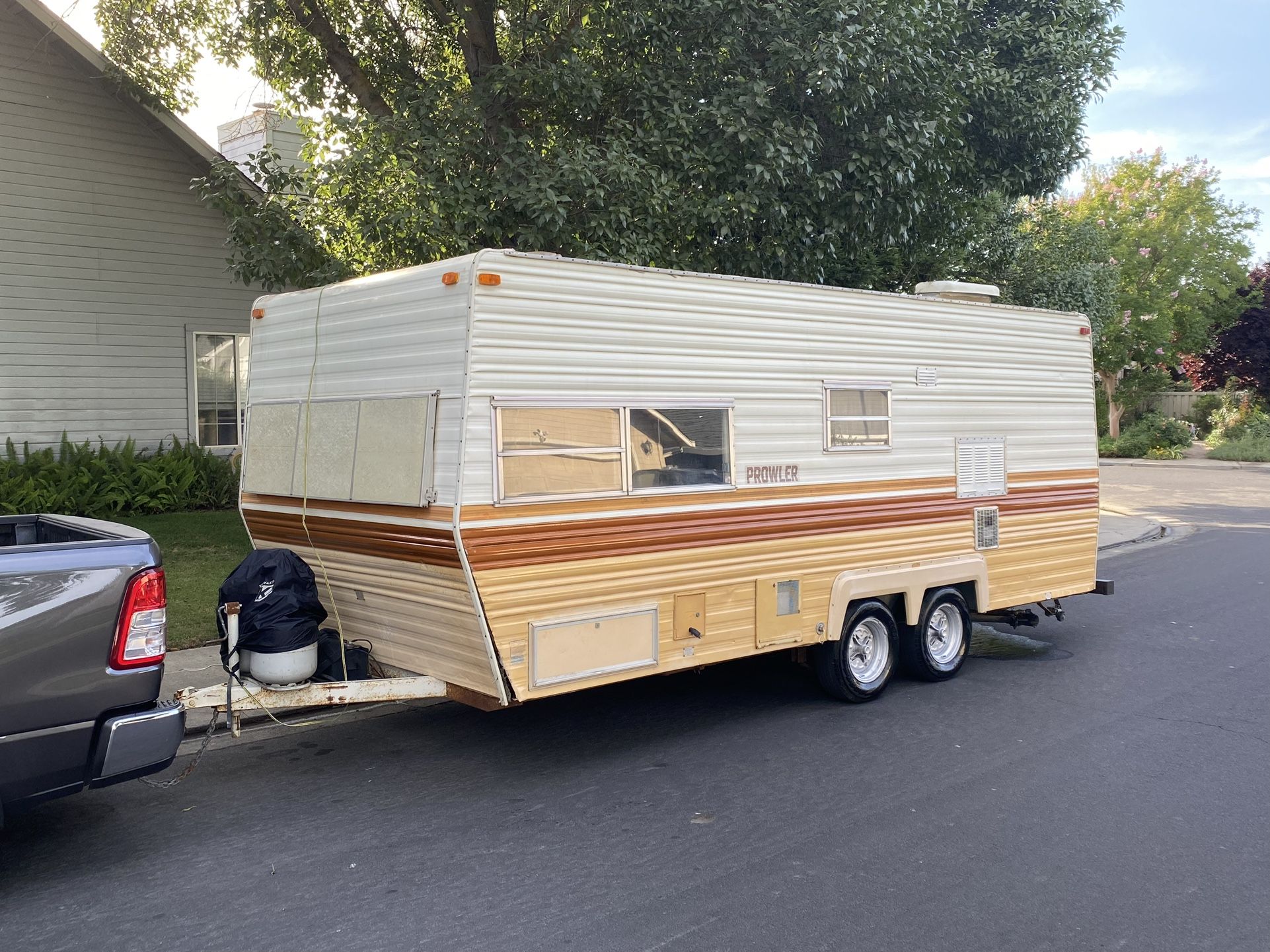 1978 Prowler 24ft Travel Trailer