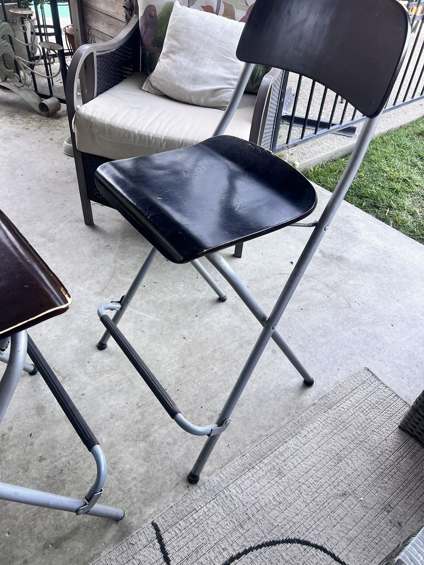 Bar/Sports Stools Foldable