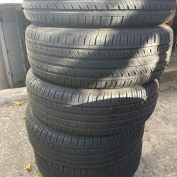 225/65/17 Starfire  Tires 5 Tires One Have A Patch 