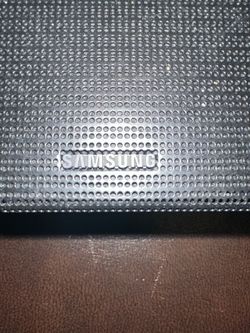 Samsung Bluetooth capable sound bar and subwoofer