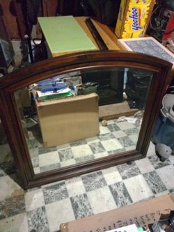 Vanity mirror