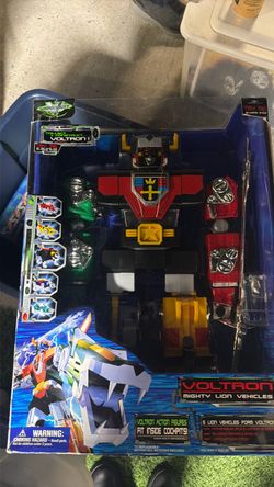 Voltron Mighty Lion Vehicles Figure Set