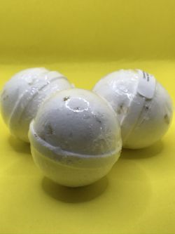 Oatmeal Milk & Honey Bath