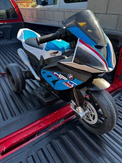 BMW HP4 Race Kids Electric Motorcycle – 6V