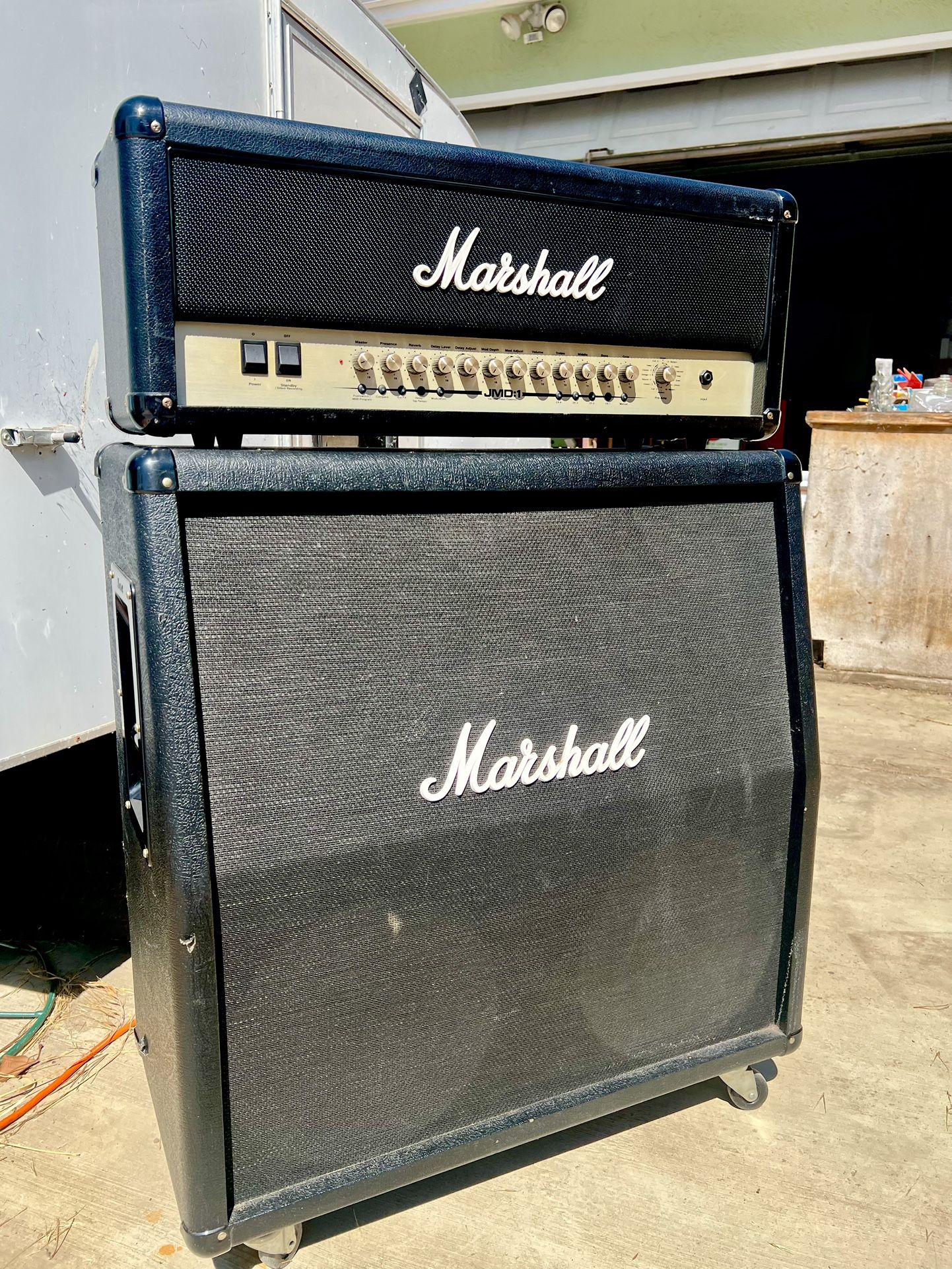 Marshall JMD:1 100-Watt Valve Head + MC412A 4x12 Cabinet – Powerful, Versatile, and LOUD