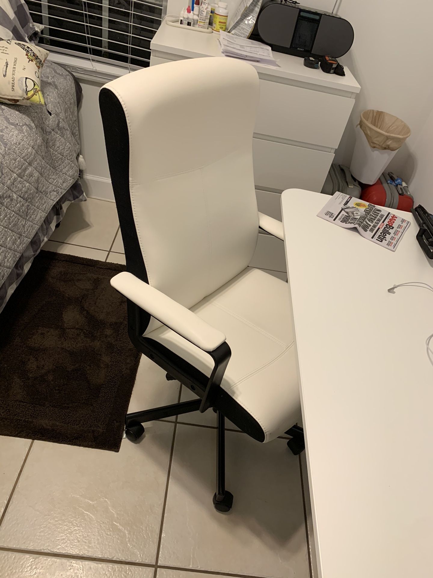 Desk with chair