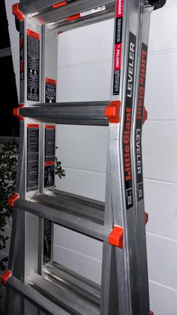 24 foot red giant bat