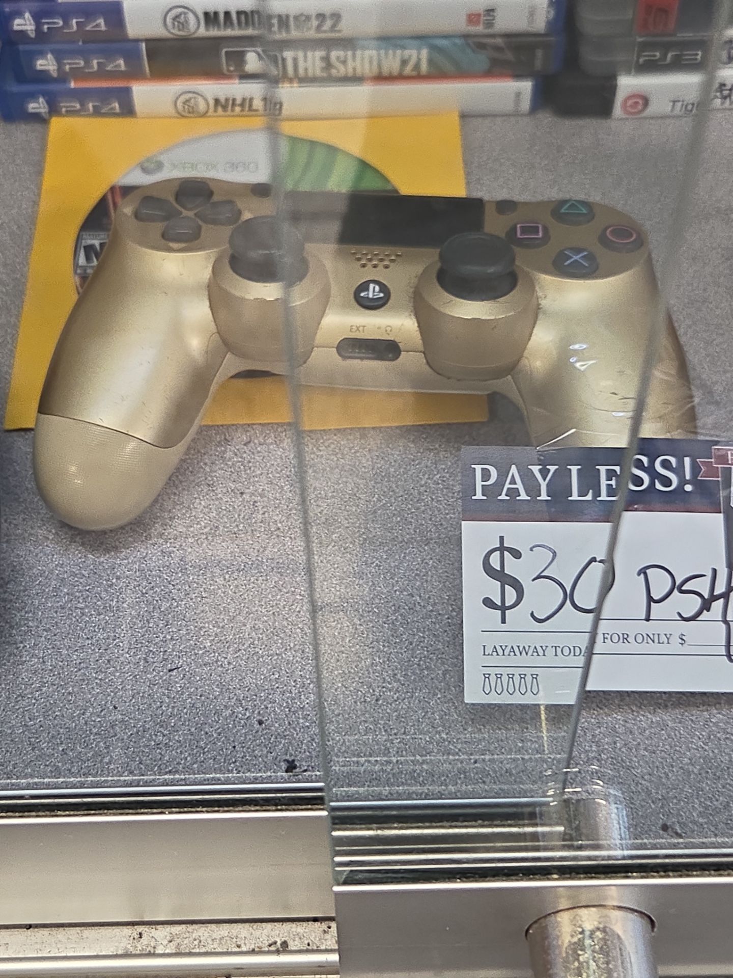 Golden ps4 remote