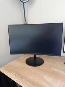 Curved Monitor – Brand New (Open Box)