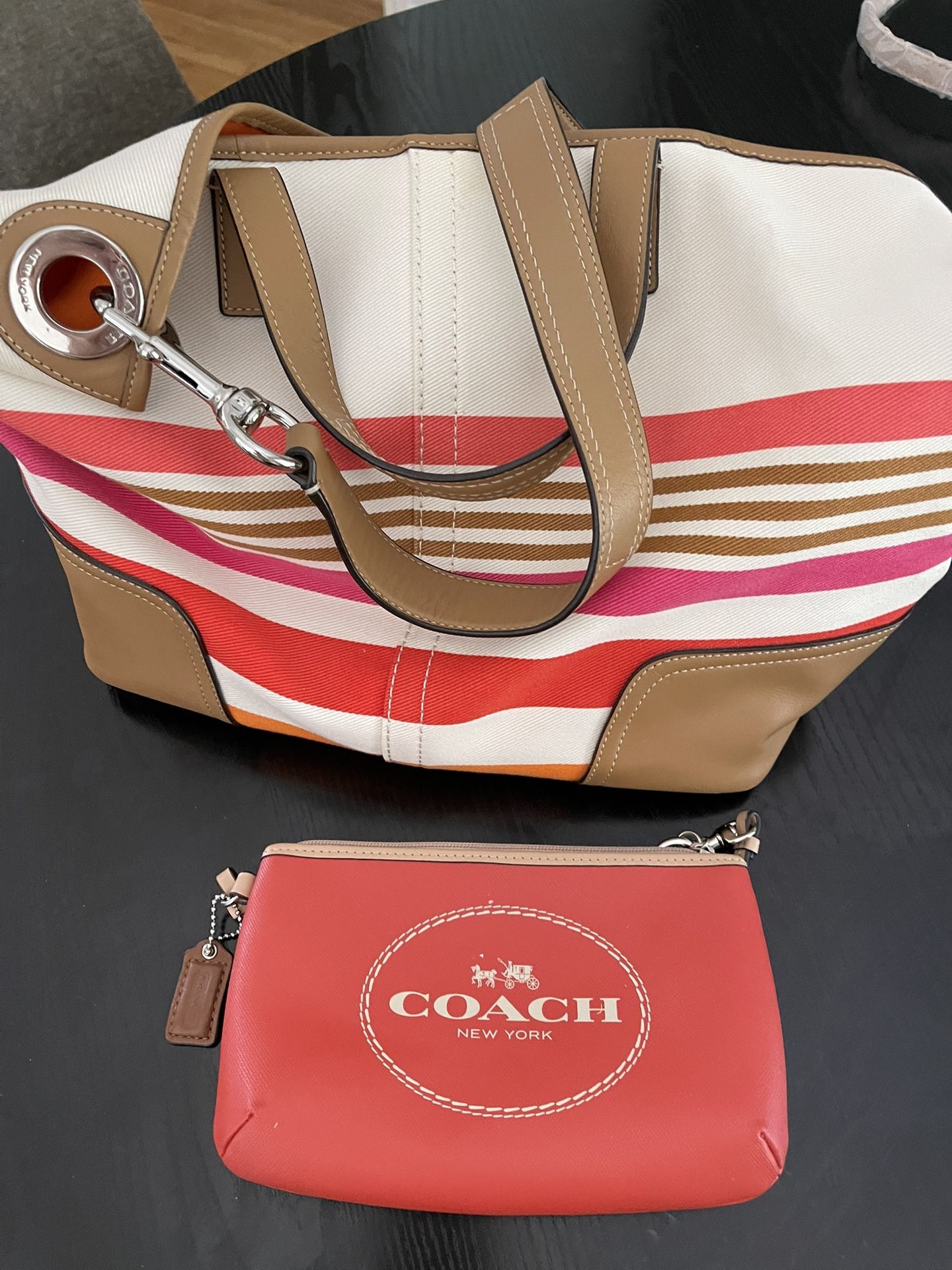COACH bag With Wristlet 