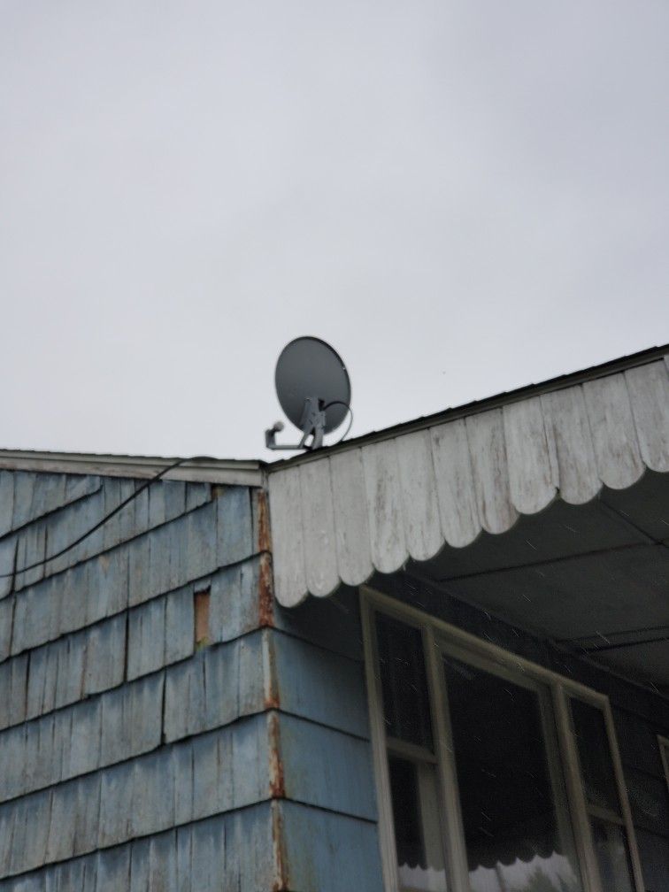 Small Satellite Dish