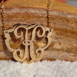 Pendant "K" Initial Necklace 