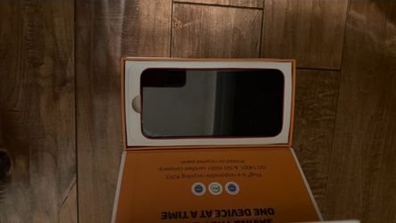 iPhone 14 never used