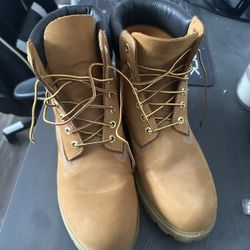 Twice used Timberlands