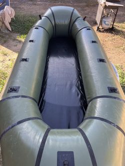 Tandem packraft. (Alpacka Raft Forager w/T-Zip)