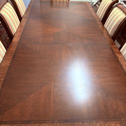Ethan Allen Goodwin Dining Table 