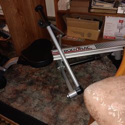 Body Trac Rowing Machine