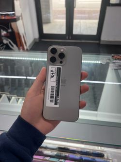 iPhone 16 Pro Max 258 GB (Unlocked)
