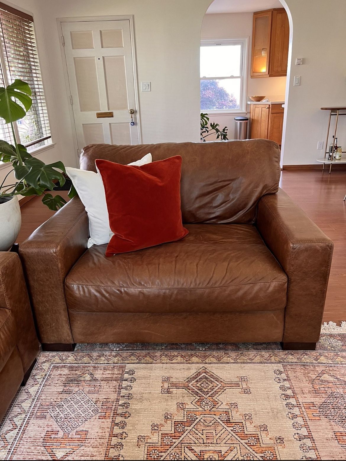 Jerome s Landmark Leather Chair for Sale in San Diego CA OfferUp