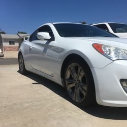 2011 Hyundai Genesis Coupe 3.8