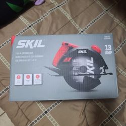 $80 Skil 13 Amps Corded 7-1/4 in. Circular Saw with EXACTLINE Laser Alignment System with Blade & User Guide.