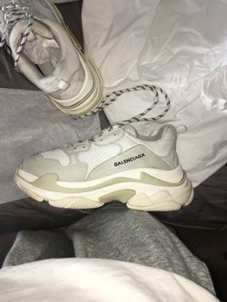 Cream Triple S balenciaga