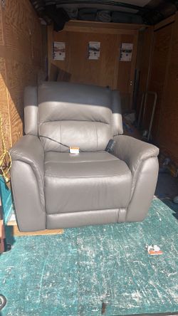 Awesome recliner