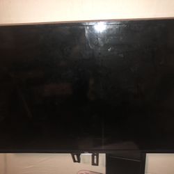 TCL 40in Roku Tv