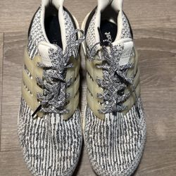 Adidas Ultra Boost | Mens Size 10 Us **Reduced**