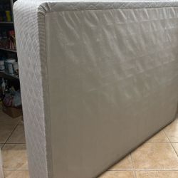 Box  Mattress. 52x74