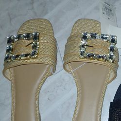 New Size 8.5 Summer Sandals Beach Sandals