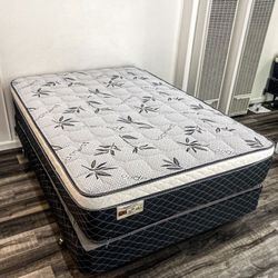 Queen Size Pillow Top Mattress & Box Spring New