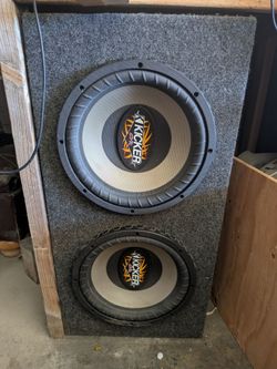 Kicker CVR 12s in box