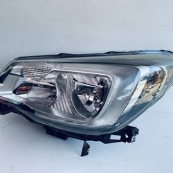 2017-2018 SUBARU FORESTER LEFT DRIVER SIDE HEADLIGHT Halogen W/ LED OEM 