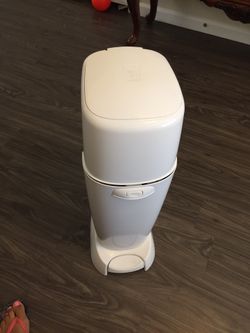 Diaper genie