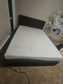 Bed Frame with Mattress