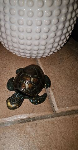Decor turtle for anyone who loves turtles free...