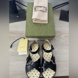 Gucci sandals Girls 12.5