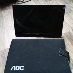AOC portable USB Monitor. 15.6 Inches W/ Case 