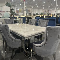 7 Pieces Dining Room Set / Includes: Table and 6 Chairs. 