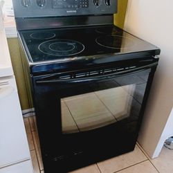 Whirlpool Electric Everything Work $ 240